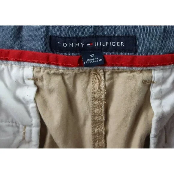 Tommy Hilfiger Shorts Men's Chinos 100% Cotton Slash Pockets Buttons Brown 42 - Picture 2 of 11